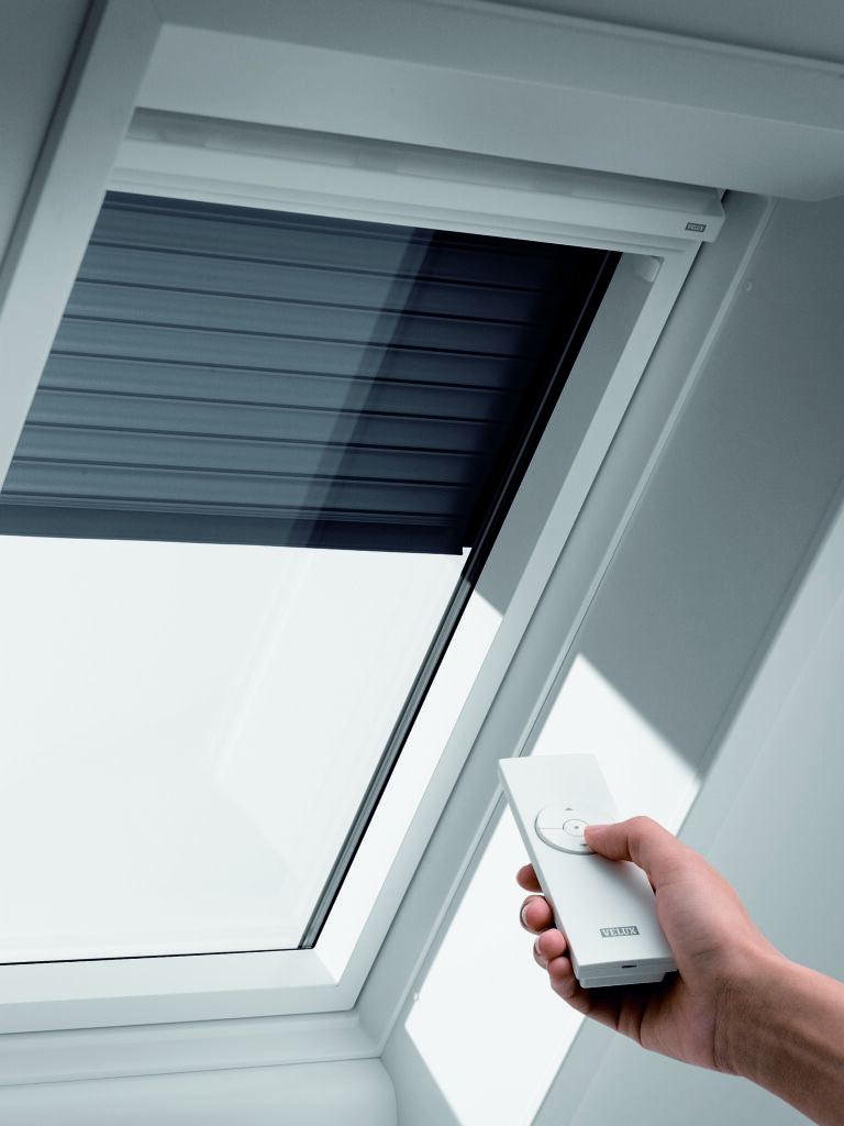 pose de store ou volet velux à oyonnax