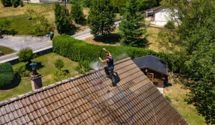 Traitement des tuiles dans l'ain
